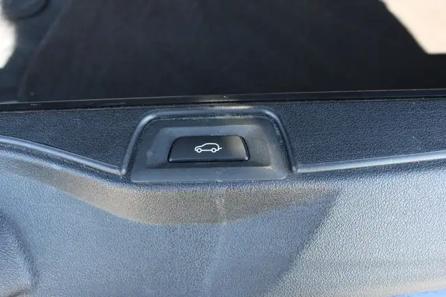 2021 BMW X5 in Cars & Trucks in Oakville / Halton Region - Image 25