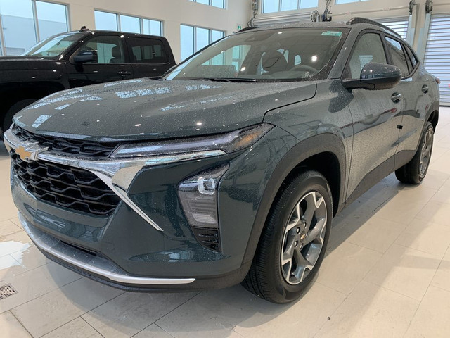 2025 Chevrolet Trax LT in Cars & Trucks in Calgary - Image 4