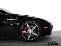 VENDU!!! 2015 Aston Martin Vantage GT V8 Convertible, Jet Black on Black/Red Accent, 5 Spoke Diamond... (image 8)