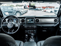SIRIUSXM SATELLITE RADIO,ENGINE: 3.6L PENTASTAR VVT V6 W/ETORQUE -inc: 600 Amp Maintenance Free Batt... (image 1)