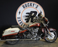 2011 Harley-Davidson Screamin' Eagle CVO Street Glide CVO
