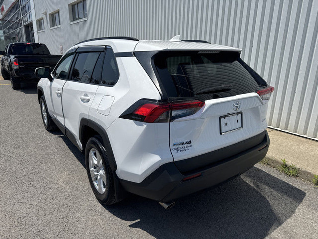 2021 TOYOTA RAV4 XLE ECRAN CARPLAY TOIT SIEGES+VOLANT CHAUF TISS in Cars & Trucks in Laval / North Shore - Image 4