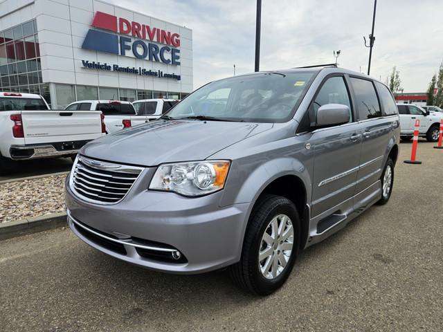 2013 Chrysler Town & Country Touring in Cars & Trucks in St. Albert