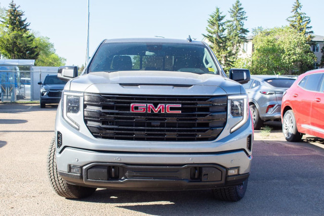 2025 GMC Sierra 1500 Elevation Crew 4WD in Cars & Trucks in Edmonton - Image 3