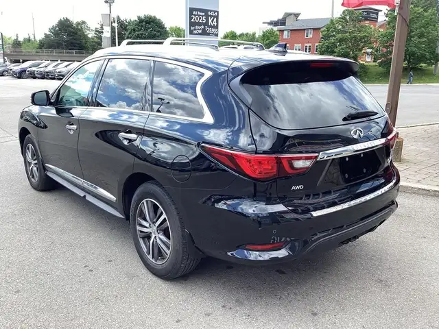 2020 Infiniti QX60 LIMITED AWD, 7 PASSENGER, NAVIGATION, SUNROOF dans Autos et camions dans Région d’Oakville/Halton - Image 12