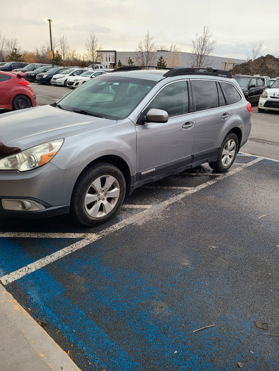 2011 Subaru Outback Limited Package