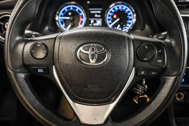 2017 Toyota Corolla LE | Caméra de recul | Climatisation | Bluet in Cars & Trucks in City of Montréal - Image 19