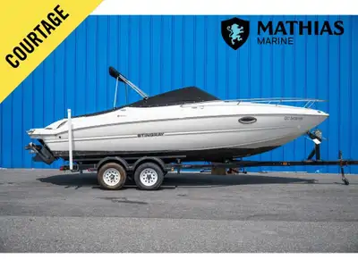 Bateau Plaisance STINGRAY 225 CR 2012 1 MOTEUR VOLVO 5.7 GXI ET PIEDS DUO-PROPS SEULEMENT 170 HEURES...
