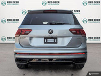 AWD, Adaptive Cruise Control, Forward Collision Warning, Remote Start, Sunroof! The Volkswagen Tigua... (image 4)
