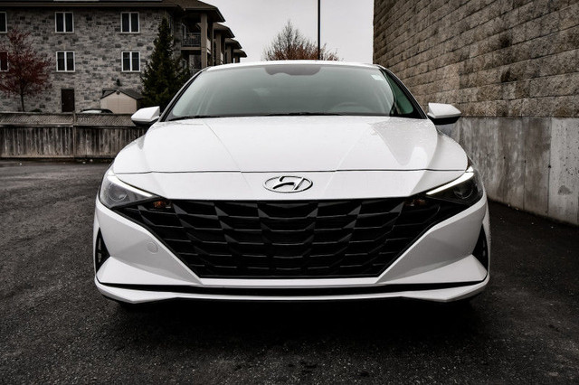 2023 Hyundai Elantra Preferred w/Sun and Tech in Cars & Trucks in Ottawa - Image 4