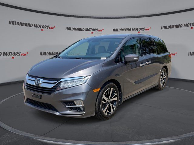 2020 Honda Odyssey Touring in Cars & Trucks in Hamilton