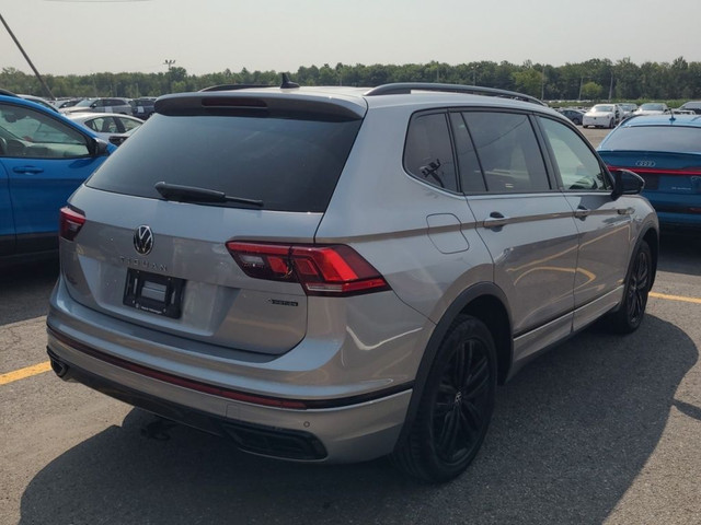 2022 Volkswagen Tiguan Comfortline R-Line Black Edition 4MOTION* in Cars & Trucks in Laval / North Shore - Image 3