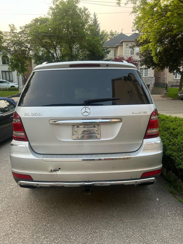 2010 Mercedes benz 350GL Gl in Cars & Trucks in Mississauga / Peel Region - Image 3