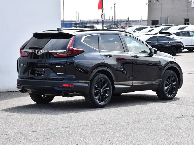 2021 Honda CR-V Black Edition FULLY LOADED | LOW KMS | NAVI dans Autos et camions dans Ville de Toronto - Image 8