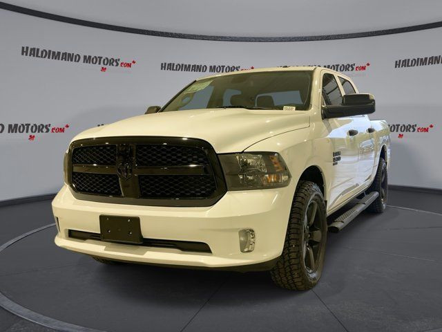 2023 Ram 1500 Classic Express 4X4 in Cars & Trucks in Hamilton