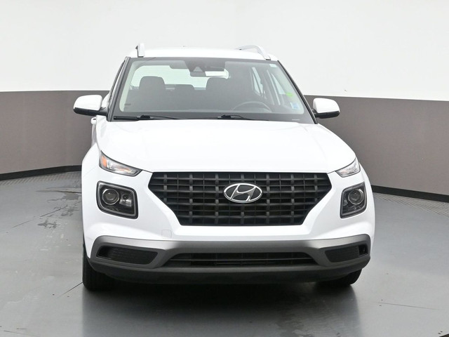 2020 Hyundai Venue Preferred JUST TRADED!! LOW KMS and Greenligh in Cars & Trucks in Dartmouth - Image 2
