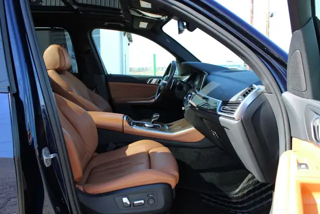 2021 BMW X5 in Cars & Trucks in Oakville / Halton Region - Image 31