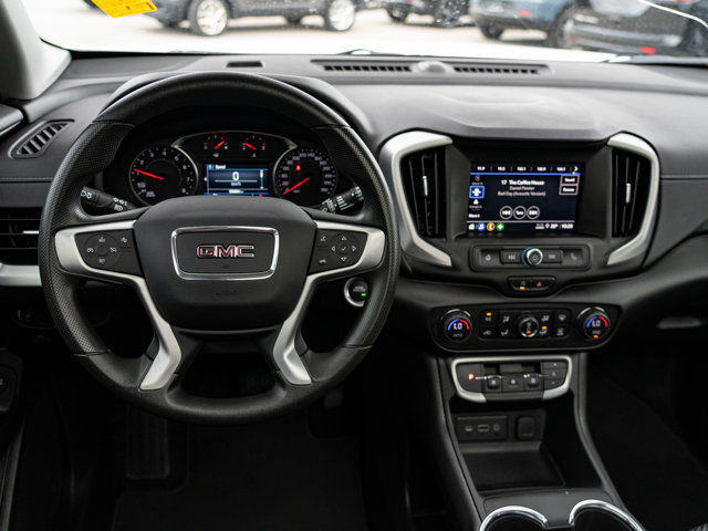 2024 GMC Terrain SLE in Cars & Trucks in Barrie - Image 2