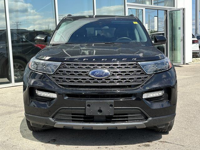2023 Ford Explorer XLT | CLEAN CARFAX | PANORAMIC MOONROOF in Cars & Trucks in Winnipeg - Image 2