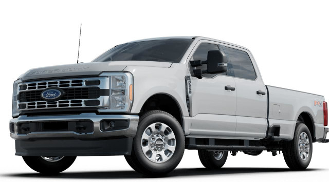  2024 Ford F-250 Super Duty SRW XLT in Cars & Trucks in Edmonton