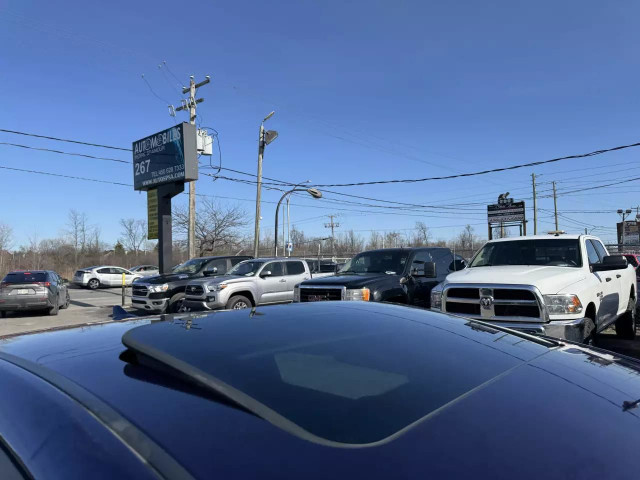 2013 HYUNDAI Sonata Limited in Cars & Trucks in Laval / North Shore - Image 3
