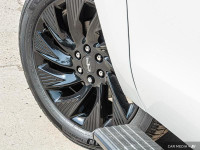 Cooled Seats, Heavy-Duty Trailer Tow Package! Stylish and luxurious with a presence like no other, t... (image 6)
