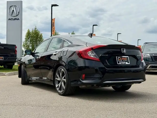2020 Honda Civic Sedan Touring CVT Sedan for sale63347526671105122