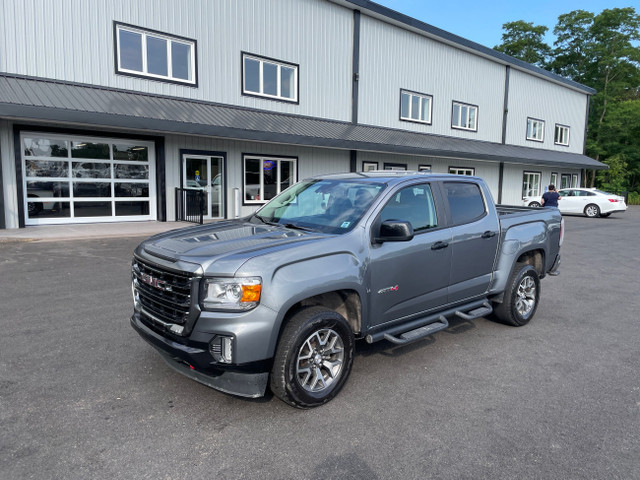 2022 GMC Canyon AT4 w/Leather -Leather-Heated Seats-Clean Car... in Cars & Trucks in Annapolis Valley - Image 2