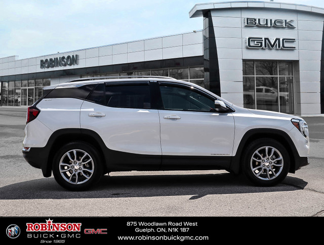 2022 GMC Terrain SLT in Cars & Trucks in Hamilton - Image 3