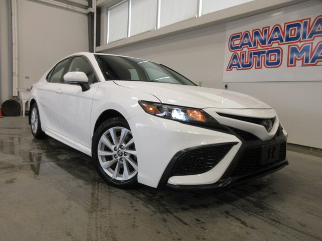  2021 Toyota Camry SE, AUTO, A/C, HTD. SEATS, BT, ALLOYS, JUST 8 in Cars & Trucks in Ottawa - Image 2
