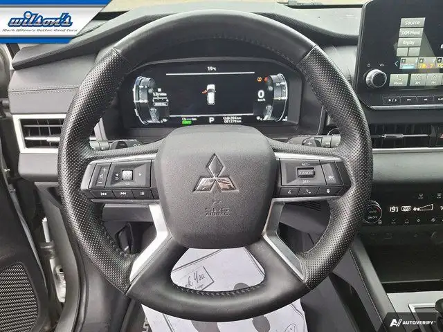2024 Mitsubishi Outlander Plug-In Hybrid LE PHEV AWD | 7 Pass in Cars & Trucks in Guelph - Image 13