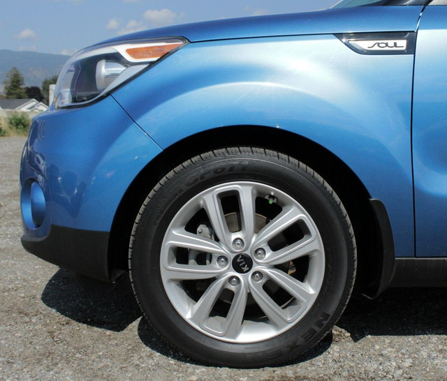 2019 Kia Soul in Cars & Trucks in Penticton - Image 4