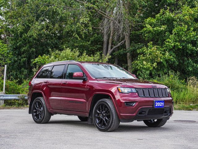 2021 Jeep Grand Cherokee Altitude- Heated Seats / Steering - 4x4 in Cars & Trucks in Barrie - Image 3