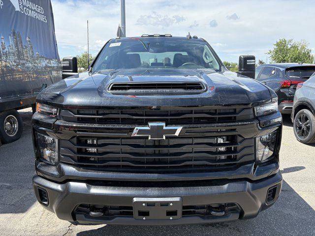 2025 Chevrolet Silverado 3500HD Work Truck in Cars & Trucks in Calgary - Image 2