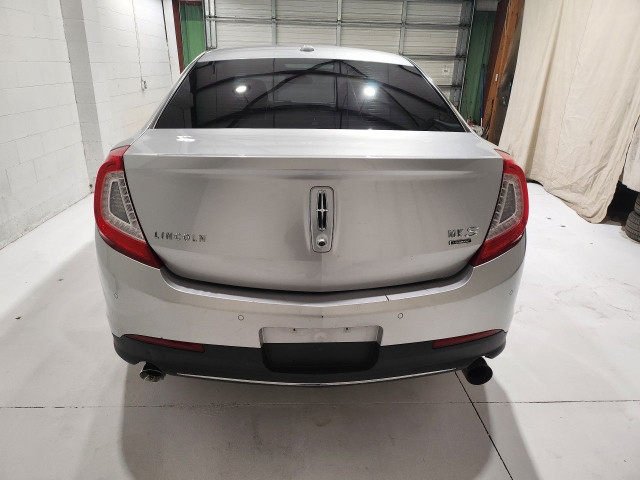 2013 Lincoln MKS in Cars & Trucks in Windsor Region - Image 3