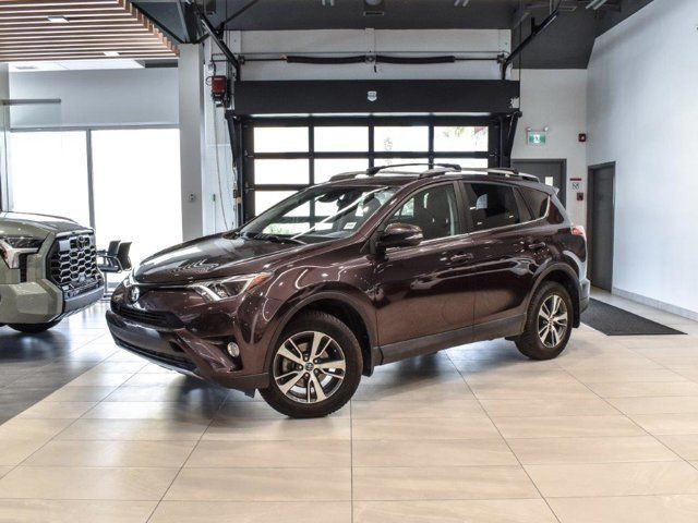 2018 Toyota RAV4 XLE in Cars & Trucks in Calgary - Image 2