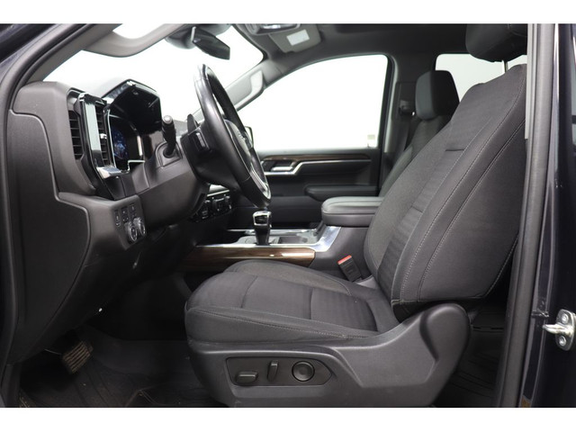 2023 Chevrolet Silverado 1500 RST, 3.0L TURBO-DIESEL, NAVI, CARP dans Autos et camions  à Longueuil/Rive Sud - Image 2