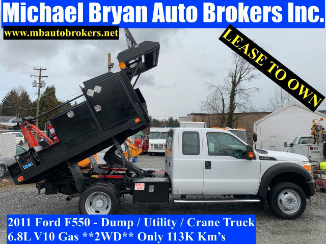 2011 FORD F550 - UTILITY / FLAT BED / DUMP TRUCK W/ CRANE *RARE* in Heavy Trucks in Burnaby/New Westminster