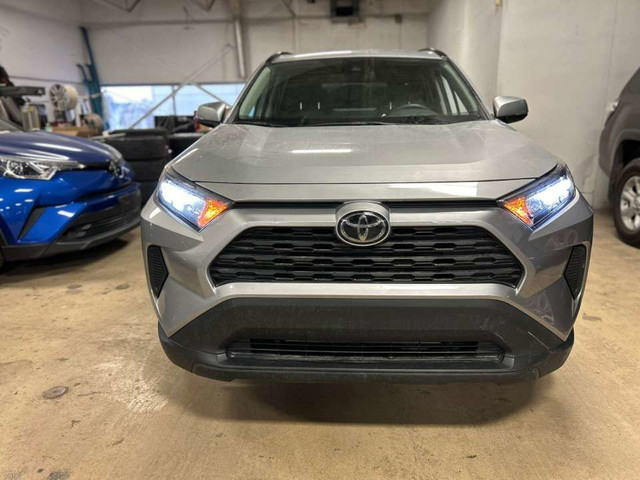 2020 Toyota RAV4 LE + AWD + ANGLES in Cars & Trucks in City of Montréal - Image 2