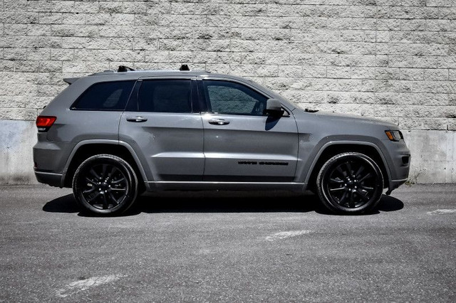 2019 Jeep Grand Cherokee Altitude • SUNROOF • NAV • HEATED SEATS in Cars & Trucks in Cornwall - Image 2