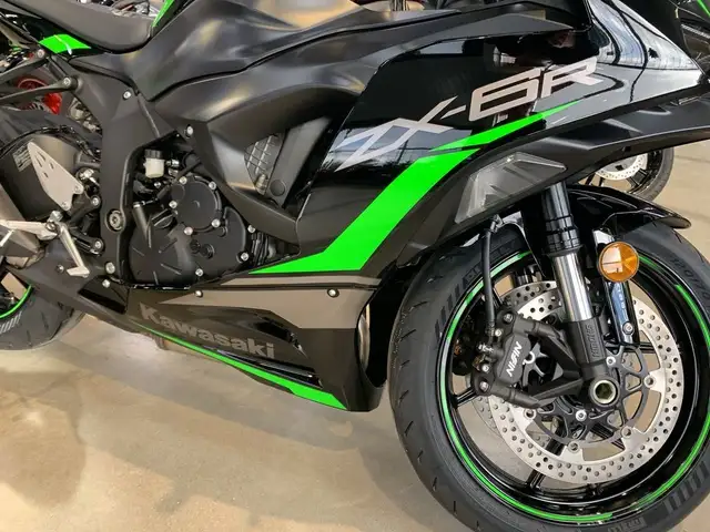 2025 Kawasaki Ninja ZX-6R ABS NINJA ZX6R ABS BLACK | Sport