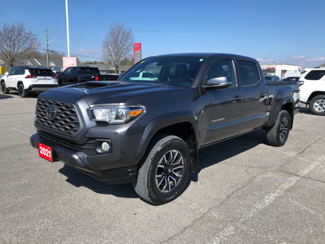 2021 Toyota Tacoma 4X4 DOUBLE CAB in Cars & Trucks in Belleville