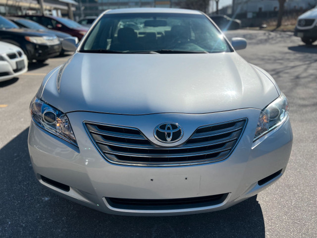 2008 Toyota Camry Hybrid 4dr Sdn in Cars & Trucks in City of Toronto - Image 2
