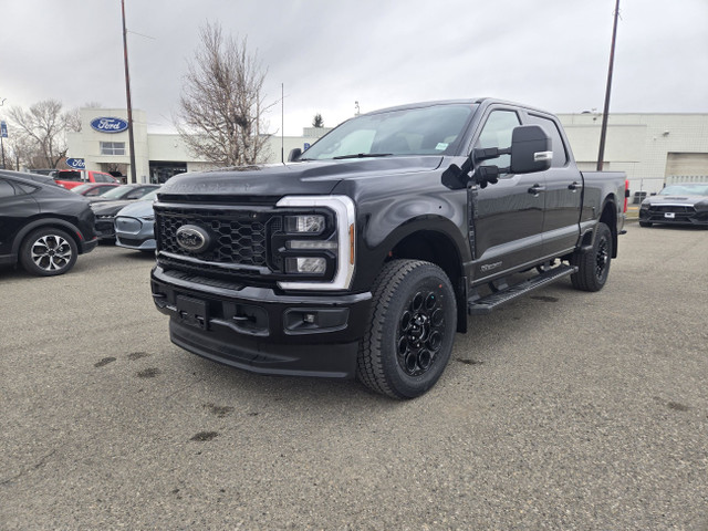 2025 Ford F-350 XLT | BLACK APP PKG | PREM PKG | FX4 PKG | SYNC( in Cars & Trucks in Calgary - Image 3