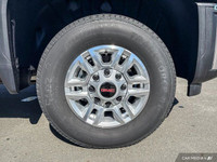 This GMC Sierra 2500HD delivers a sturdy engine powering this Automatic transmission.*Get Your Money... (image 9)