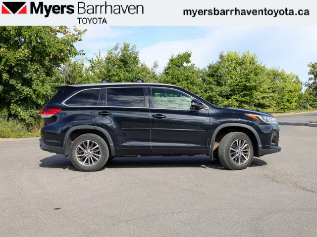 2017 Toyota Highlander XLE - Navigation - Sunroof - $265 B/W in Cars & Trucks in Ottawa - Image 2