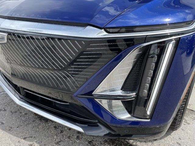 2024 Cadillac LYRIQ Tech in Cars & Trucks in Calgary - Image 3