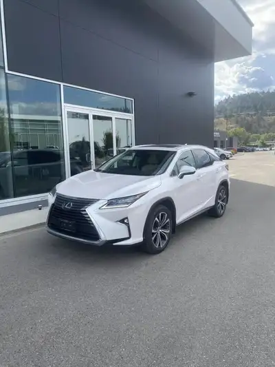 Refined, reliable, and impressively comfortable, the 2017 Lexus RX 350 is a luxury SUV that delivers...
