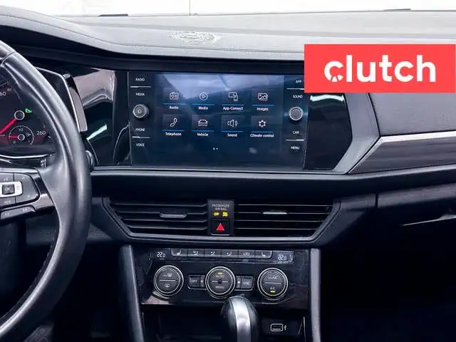 2019 Volkswagen Jetta Highline w/ Apple CarPlay, Heated Front Se in Cars & Trucks in City of Toronto - Image 35