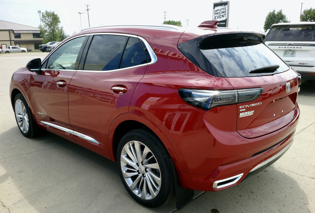 2025 Buick Envision Avenir AWD in Cars & Trucks in Regina - Image 2